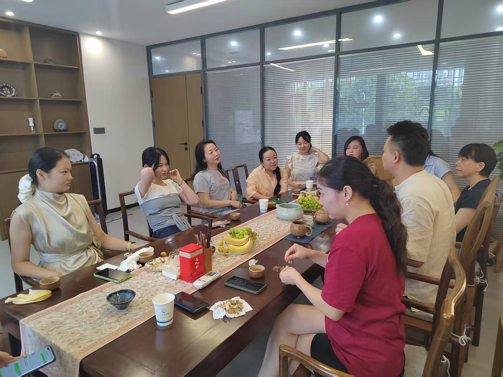 心理咨询服务场景图